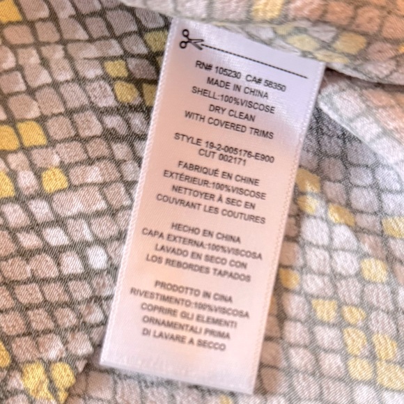 EQUIPMENT Grey & Yellow Button Up Shirt Geometric Snakeskin Blouse Silky Top - Picture 16 of 16